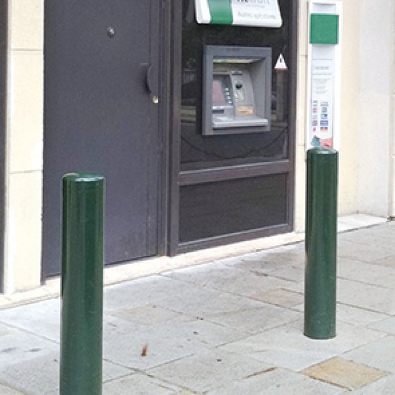 Pilona evita vehicles